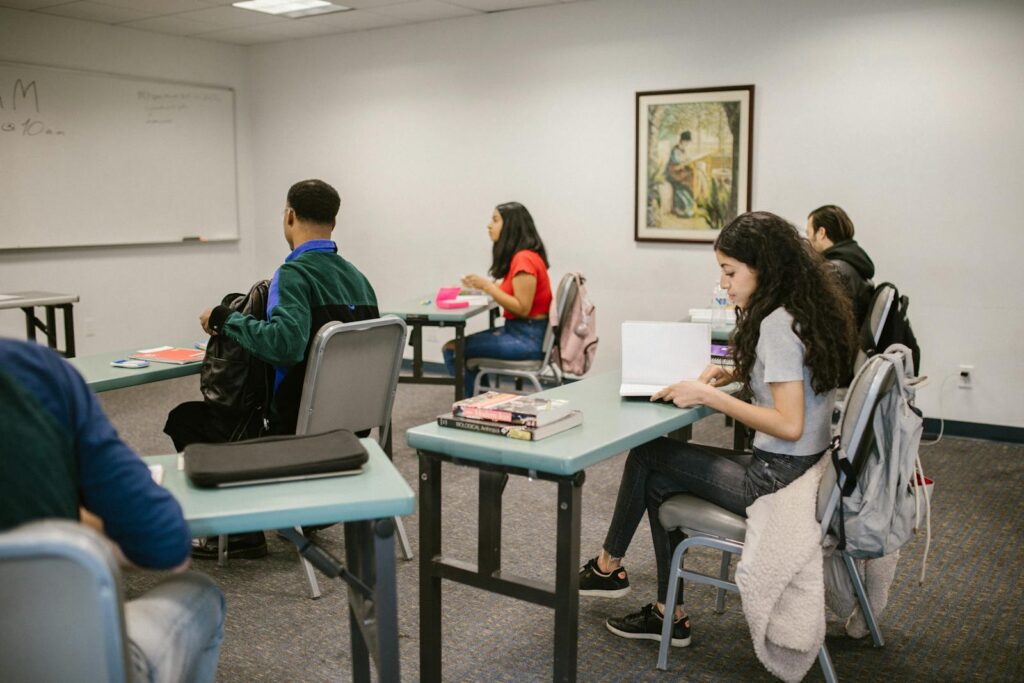 Student yelp services